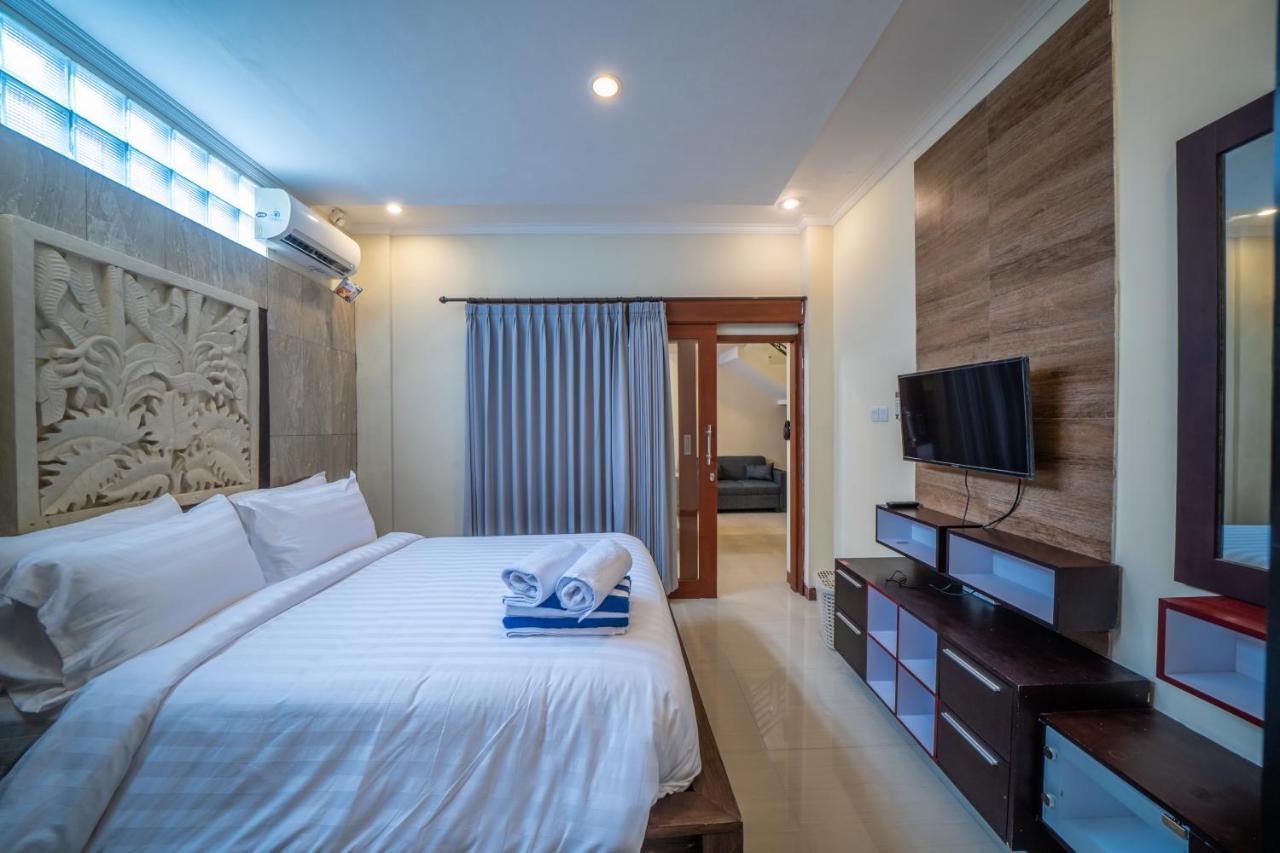 Padma Lodge Legian Seminyak  Exterior photo